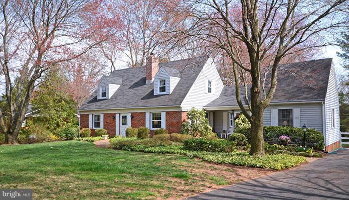 4453 Carroll Manor Road Baldwin, MD 21013 - Photo 29 of 30 a front view of a house with a yard