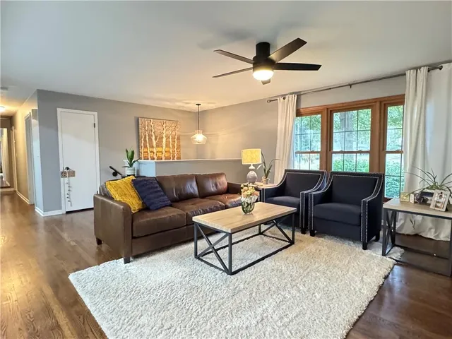 $325,000 | 5229 North Virginia Avenue, Kansas City, MO 64118