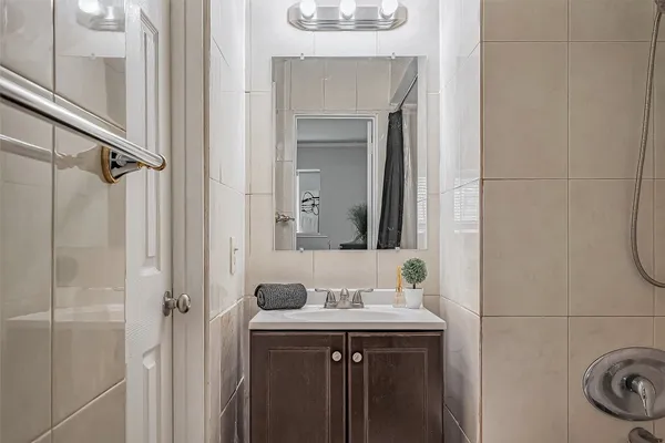 $1,400 | 1939 Campbell Road, Unit 1939, Houston, TX 77080