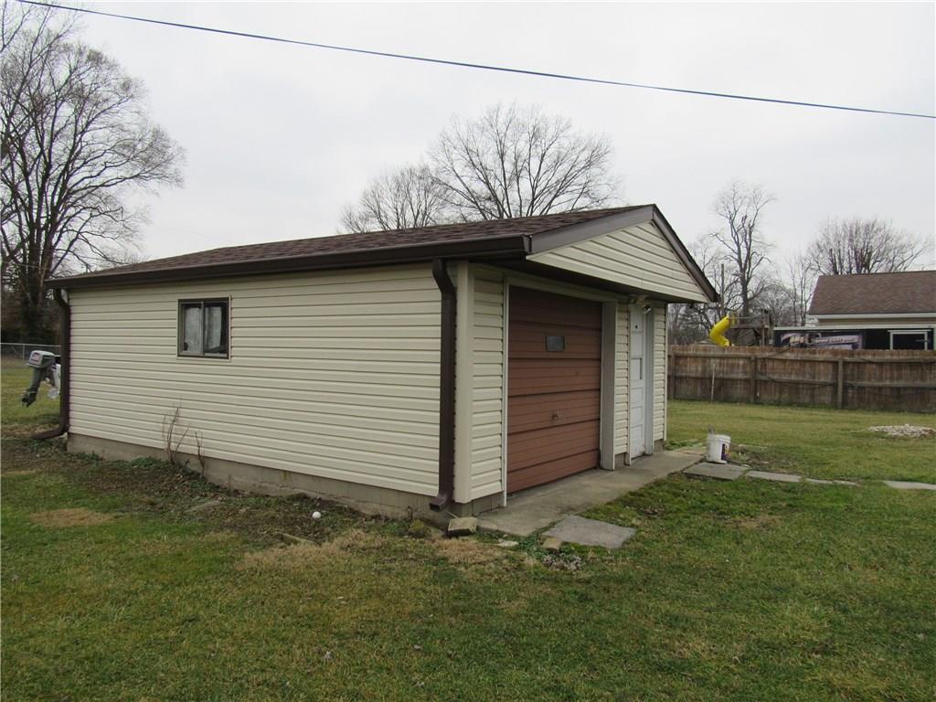 1005 East Thompson Road Indianapolis, IN 46227 - Photo 16 of 19 Gallery Image 16