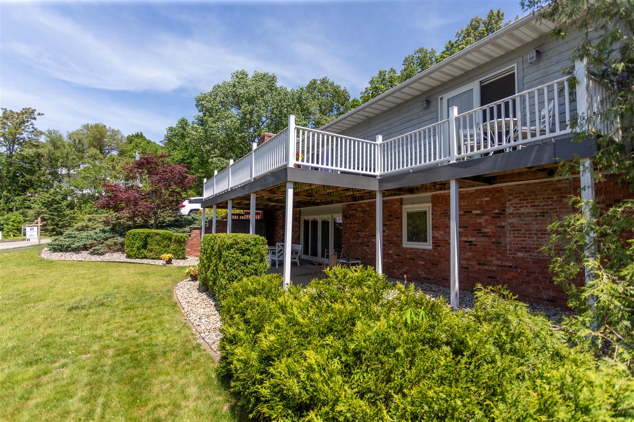 48020 Ridge Road New Buffalo, MI 49117 - Photo 6 of 39