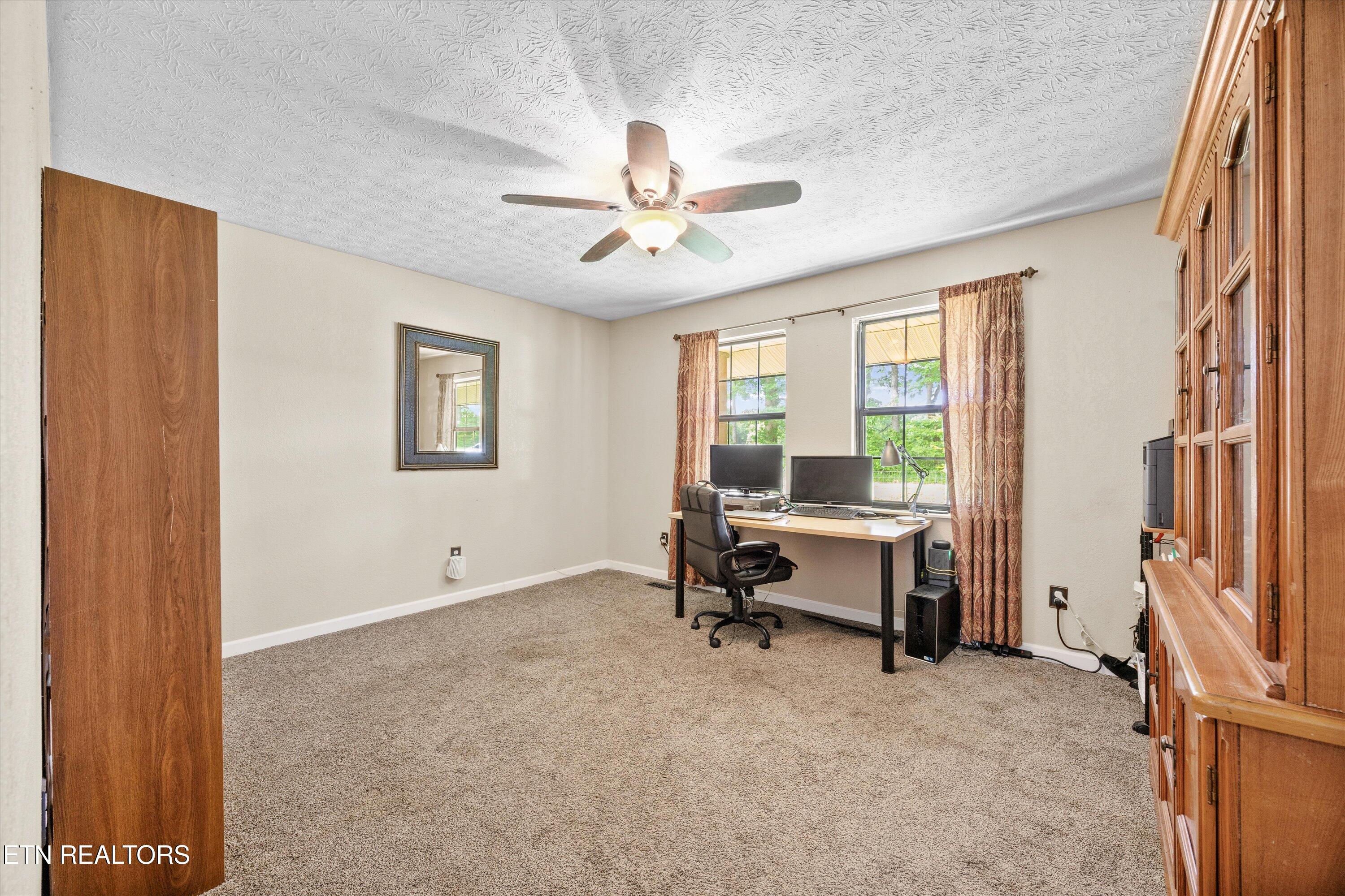501 Big Sinks Road Sharps Chapel, TN 37866 - Photo 5 of 29 Living room
