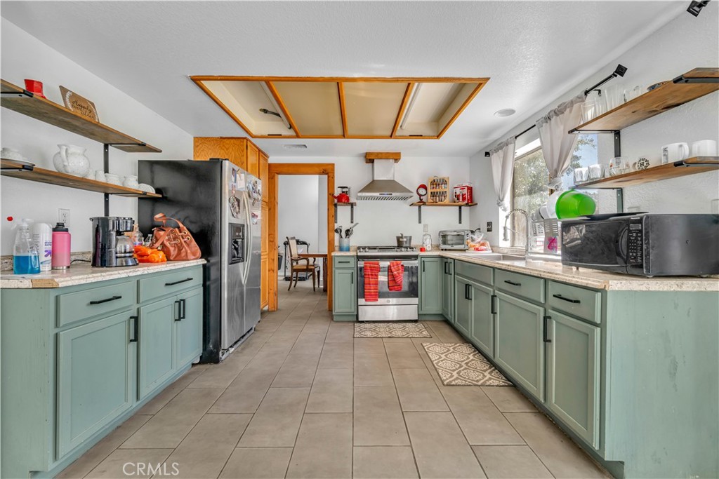 43903 5th Lancaster, CA 93535 - Photo 14 of 39