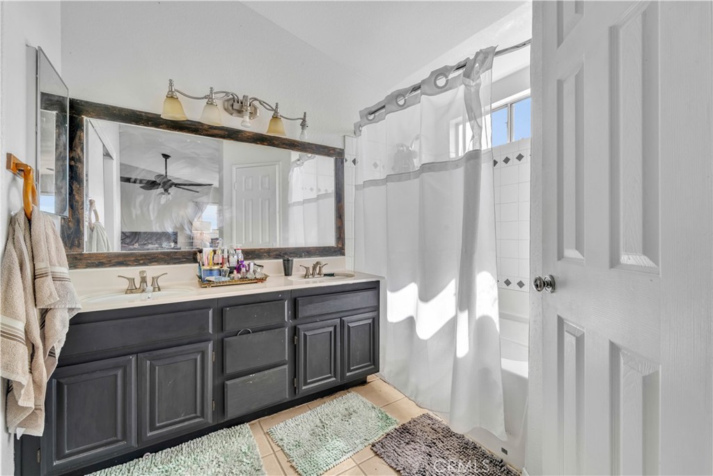 43903 5th Lancaster, CA 93535 - Photo 29 of 39