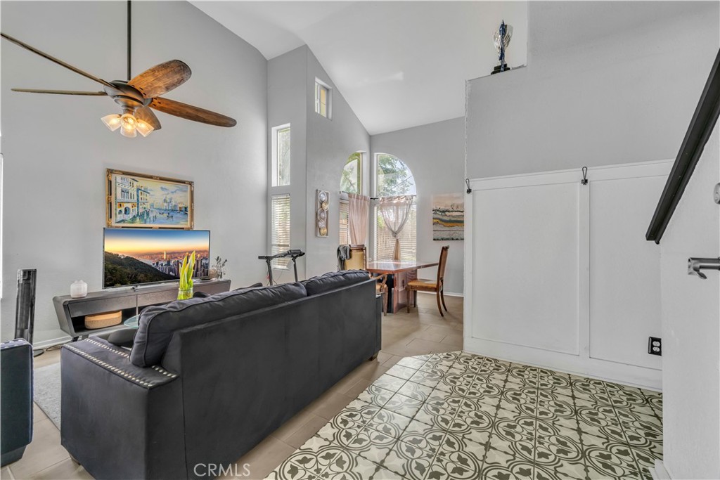 43903 5th Lancaster, CA 93535 - Photo 6 of 39