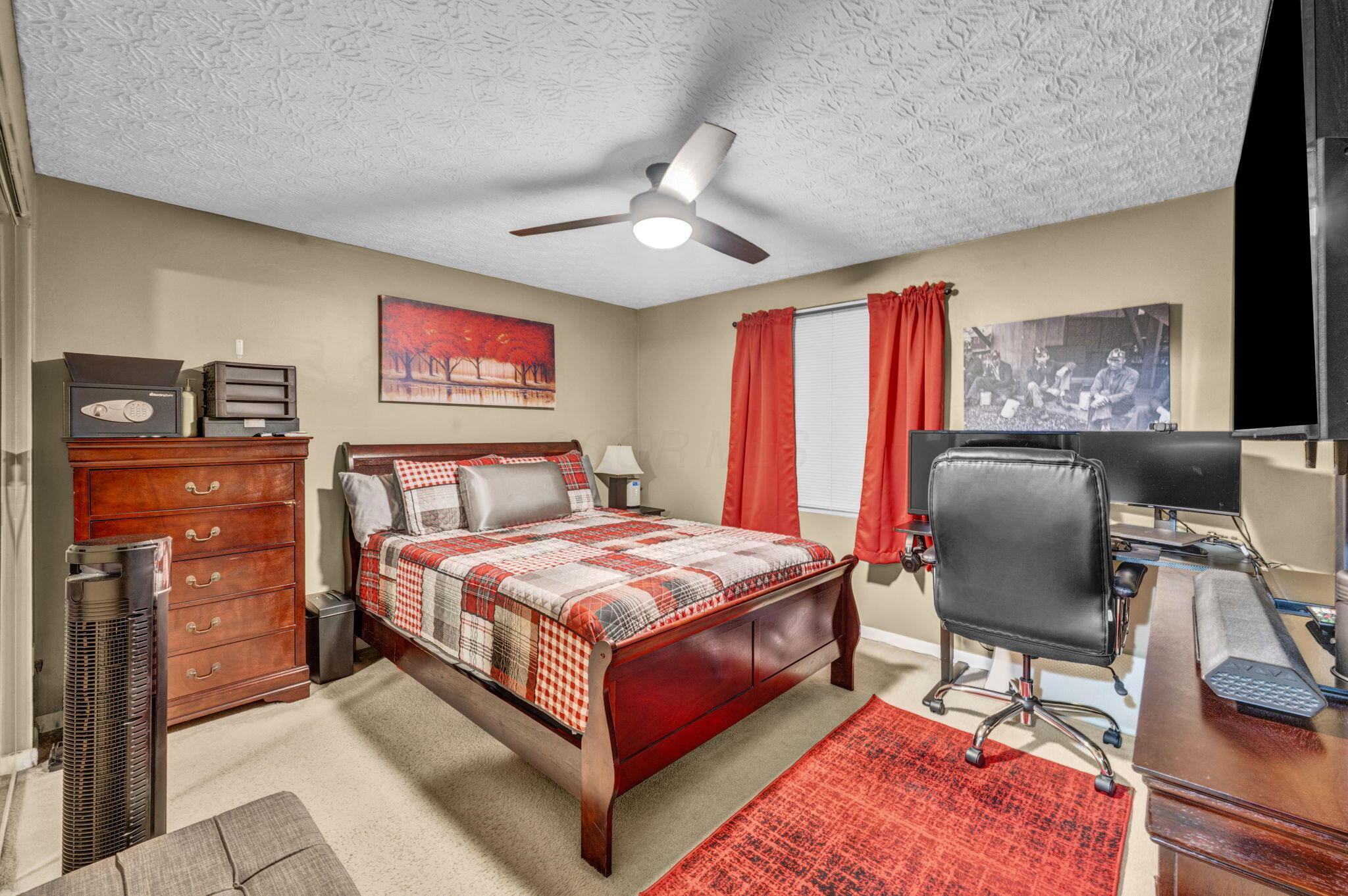 717 Cherry Hollow Road, Unit B Columbus, OH 43228 - Photo 22 of 33 24-web-or-mls-Cherry Hollow_5