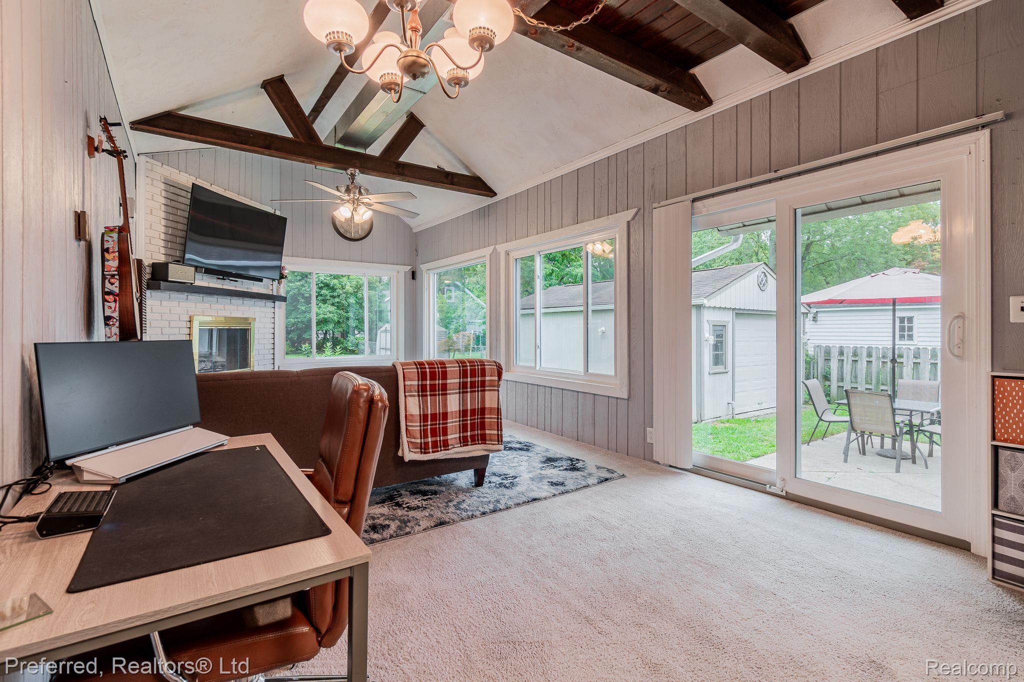 22712 Power Road Farmington, MI 48336 - Photo 10 of 31 Gallery Image 10