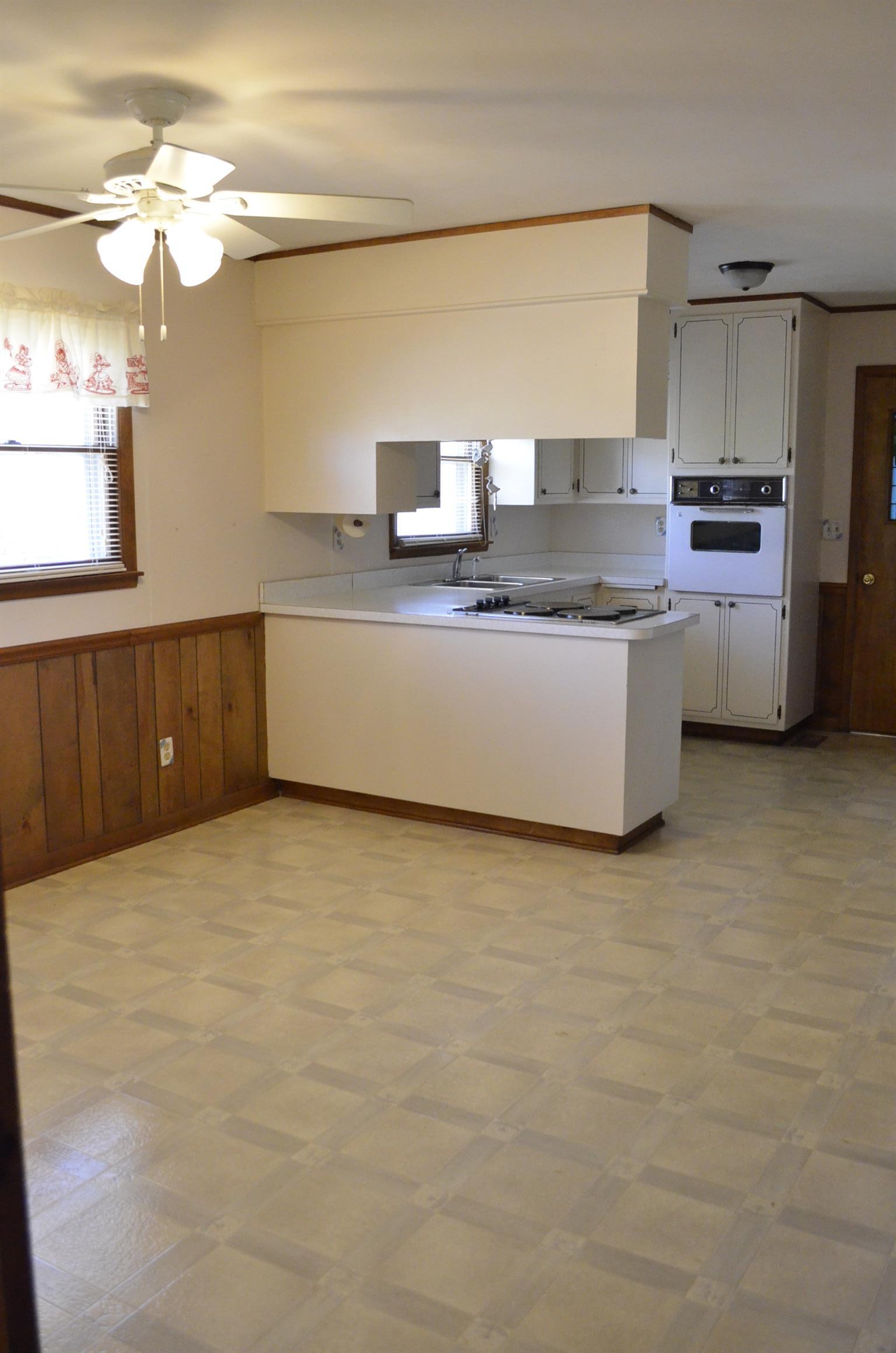 5562 Spring Creek Road Tullahoma, TN 37388 - Photo 8 of 18 Gallery Image 8