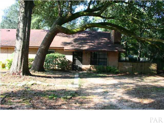 9345 Chisholm Road, Unit R2 Pensacola, FL 32514 - Photo 1 of 7