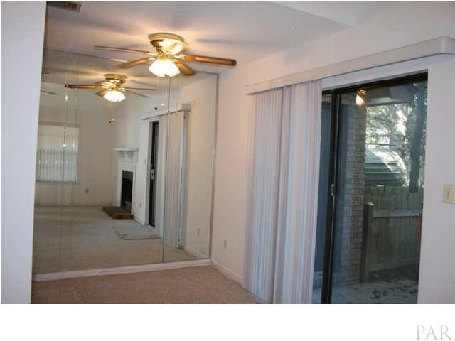 9345 Chisholm Road, Unit R2 Pensacola, FL 32514 - Photo 6 of 7
