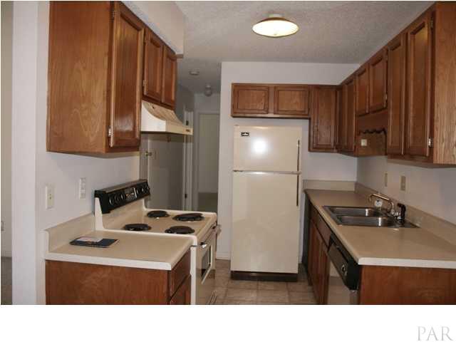 9345 Chisholm Road, Unit R2 Pensacola, FL 32514 - Photo 7 of 7