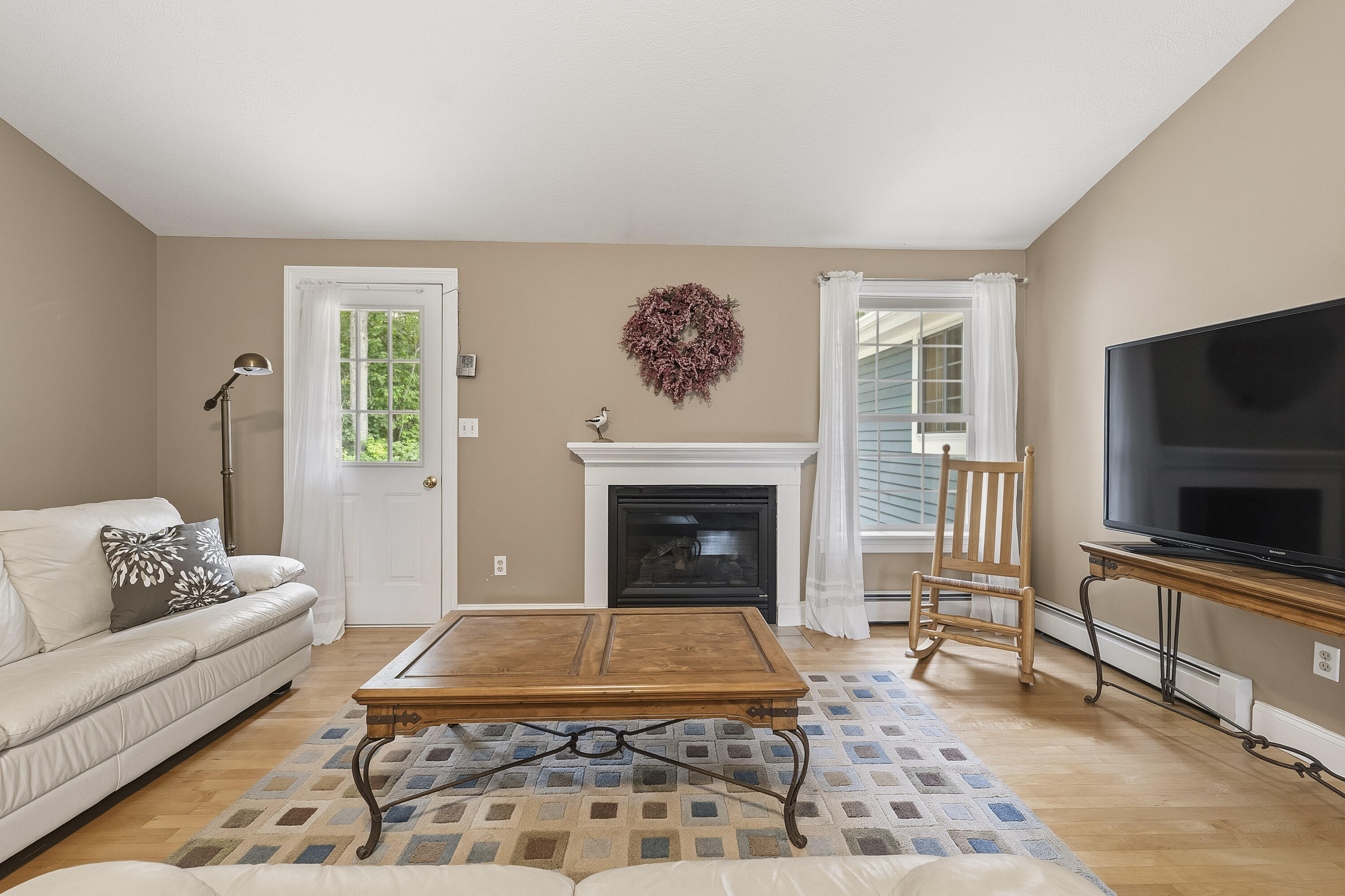 451 Chapel Road Wells, ME 04090 - Photo 8 of 39 Living Room