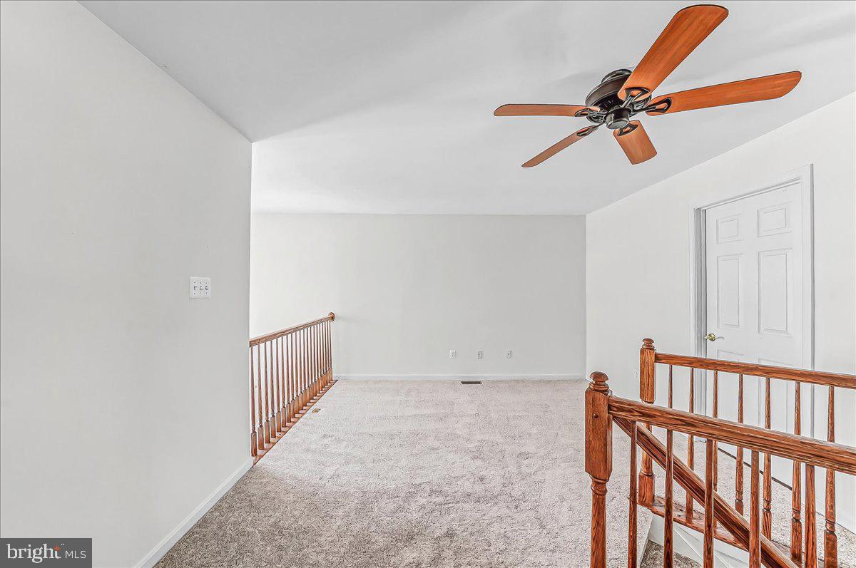 339 Pierce Run Newark, DE 19702 - Photo 25 of 37 a view of an entryway with a window