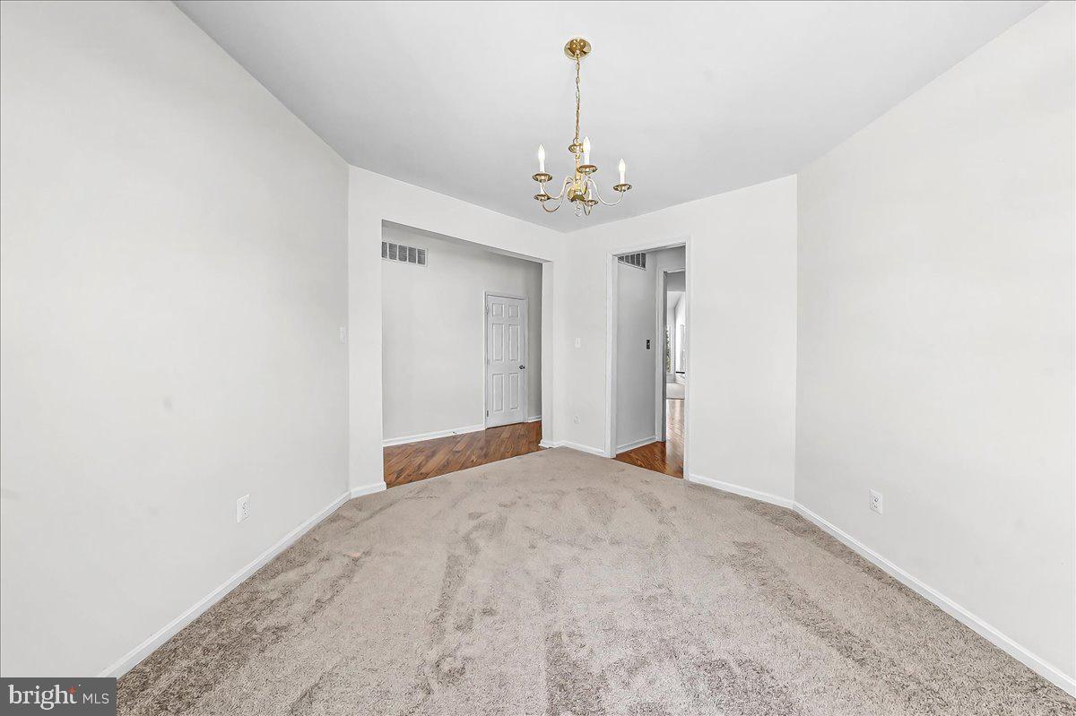 339 Pierce Run Newark, DE 19702 - Photo 7 of 37 a view of a chandelier in a room