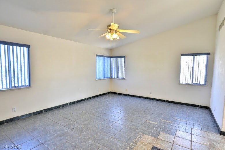 884 East Robindale Road Las Vegas, NV 89123 - Photo 27 of 44