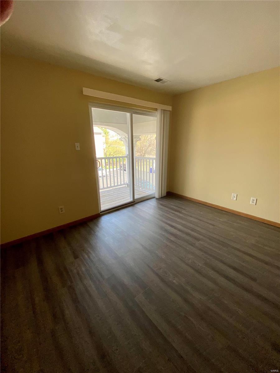 12122 Natural Bridge Road, Unit K Bridgeton, MO 63044 - Photo 12 of 41 Gallery Image 12