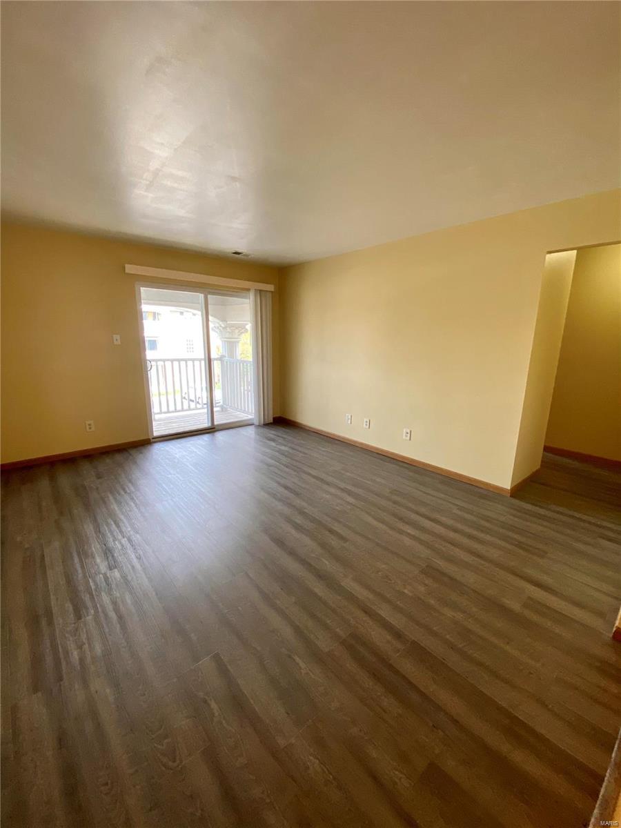12122 Natural Bridge Road, Unit K Bridgeton, MO 63044 - Photo 13 of 41 Gallery Image 13