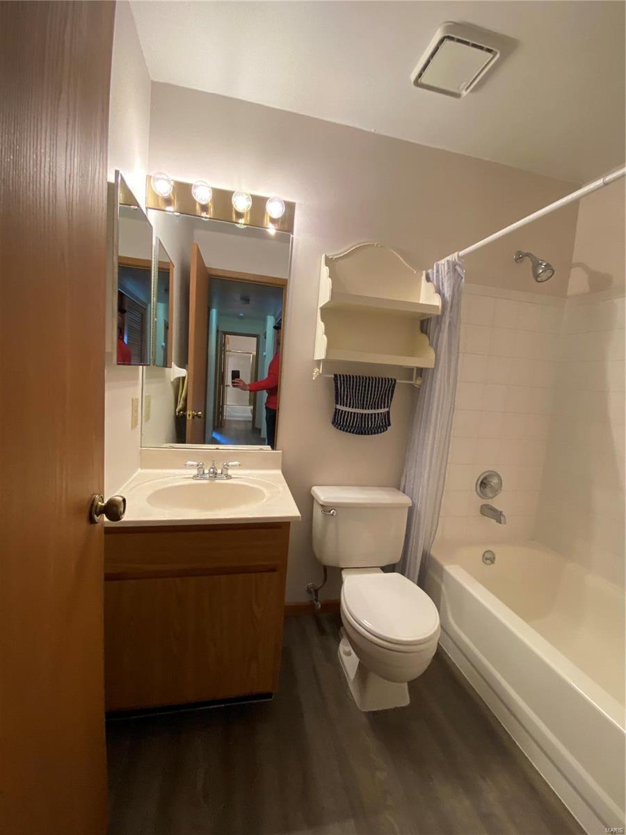 12122 Natural Bridge Road, Unit K Bridgeton, MO 63044 - Photo 23 of 41 Gallery Image 23