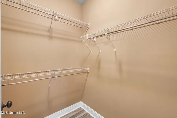 $2,450 | 62 Tantallon Drive, Ocean Springs, MS 39564