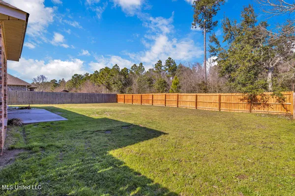 $2,450 | 62 Tantallon Drive, Ocean Springs, MS 39564