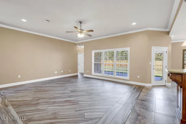 $2,450 | 62 Tantallon Drive, Ocean Springs, MS 39564