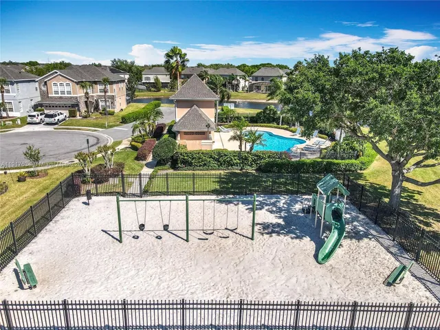 $4,200 | 13430 Meadow Bay Loop, Orlando, FL 32824