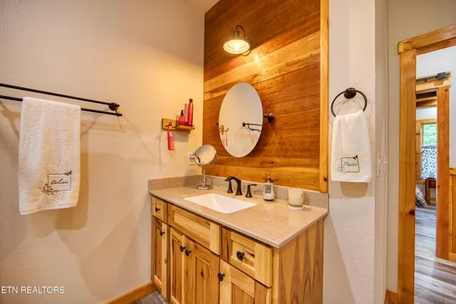 $599,000 | 305 Griffin Lane, Allardt, TN 38504