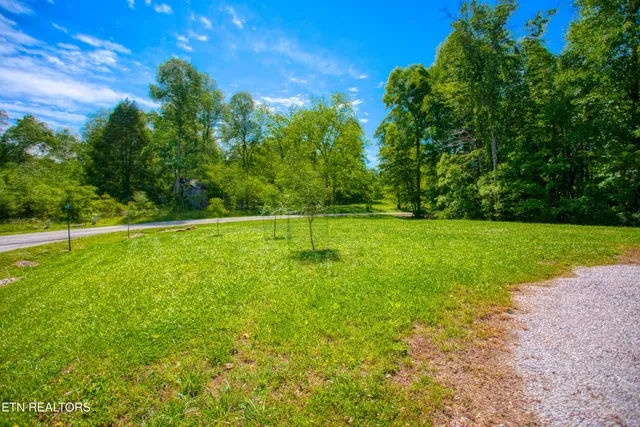 $599,000 | 305 Griffin Lane, Allardt, TN 38504