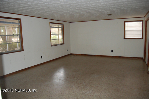 6974 Gatorbone Road Keystone Heights, FL 32656 - Photo 8 of 19 Livingroom