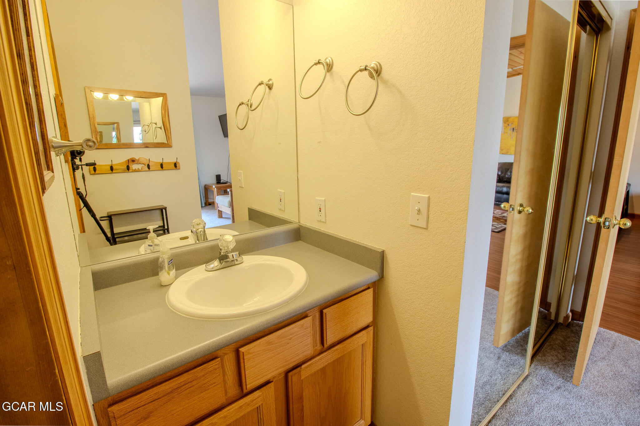 275 Golf Course Road, Unit 7 Grand Lake, CO 80447 - Photo 20 of 22 IMG_9520-HDR