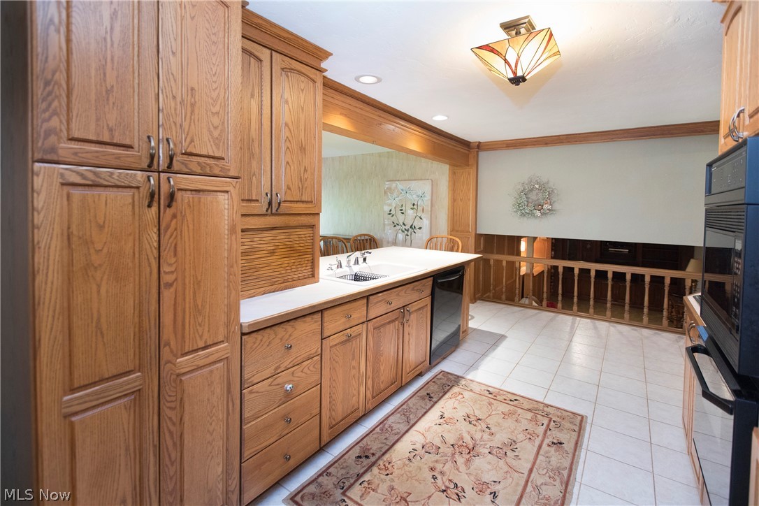 21536 Mastick Road Cleveland, OH 44126 - Photo 9 of 31