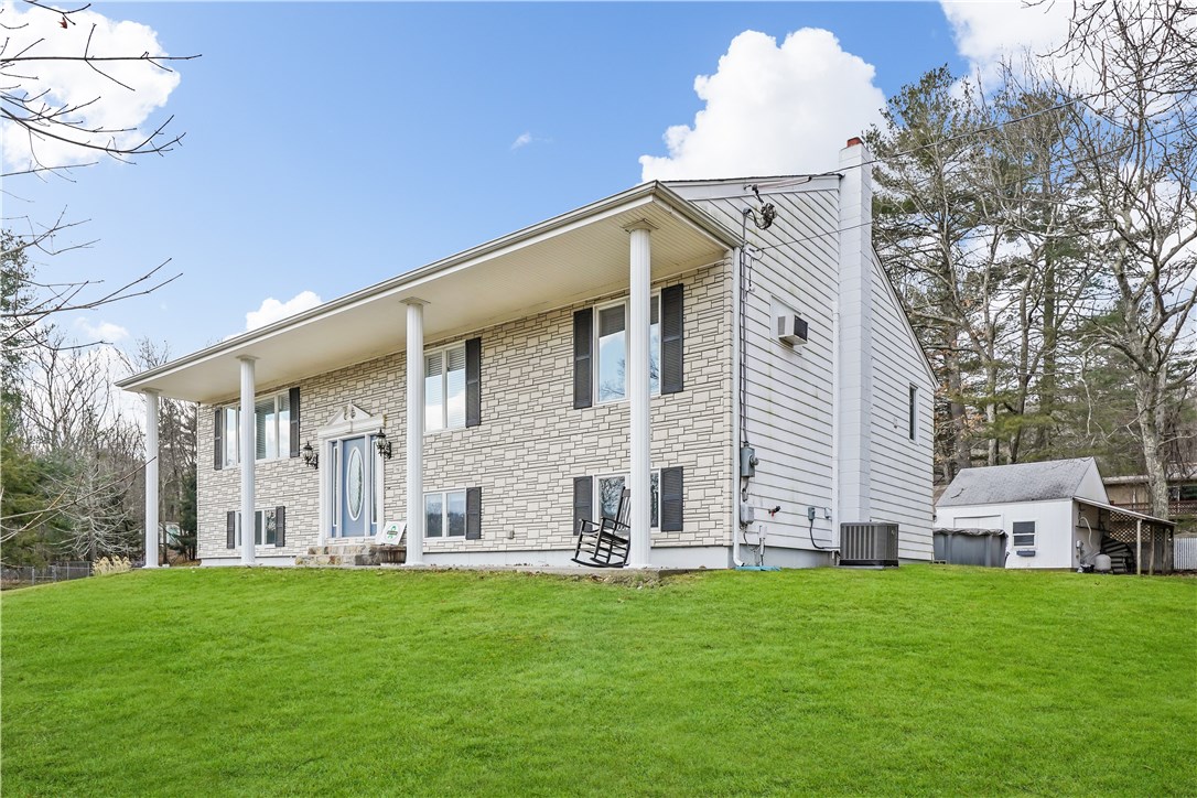 1 Latham Farm Road Smithfield, RI 02917 - Photo 3 of 31
