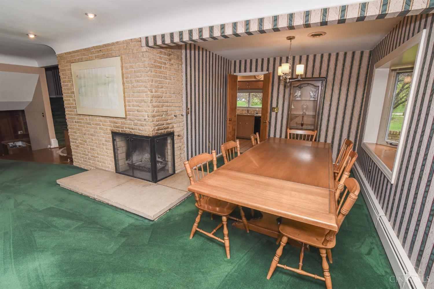 7541 Hosbrook Road Cincinnati, OH 45243 - Photo 7 of 64 Gallery Image 7