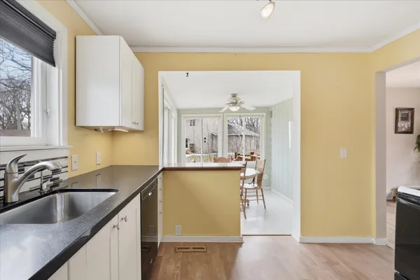 $415,000 | 1305 Spruce Place, Mound, MN 55364