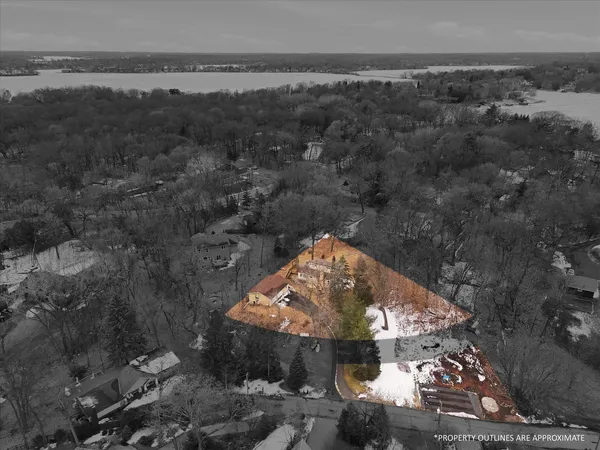 $415,000 | 1305 Spruce Place, Mound, MN 55364