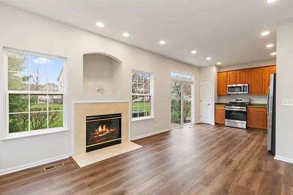 $275,000 | 3708 Munson Street, Plano, IL 60545