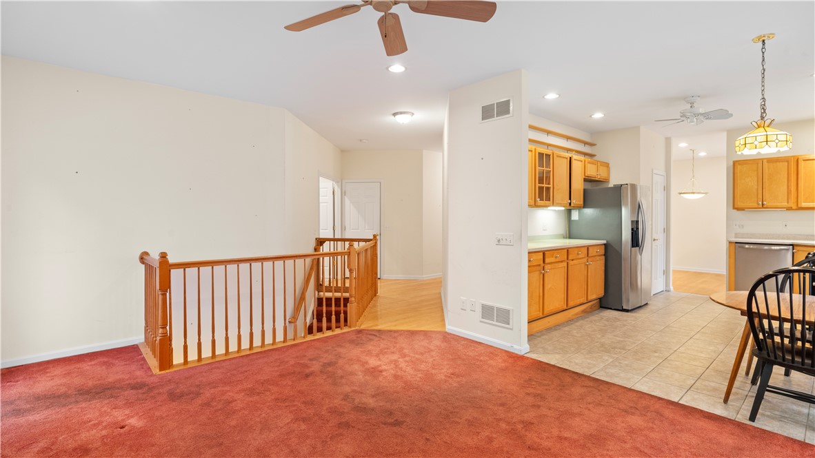 19 Rimwood Drive Smithfield, RI 02917 - Photo 16 of 41