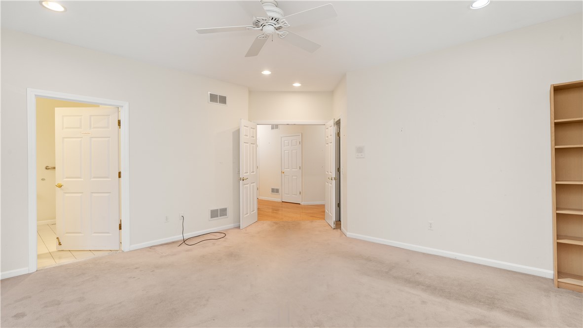 19 Rimwood Drive Smithfield, RI 02917 - Photo 24 of 41