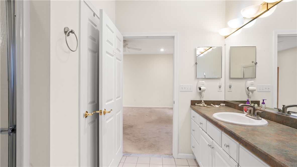 19 Rimwood Drive Smithfield, RI 02917 - Photo 27 of 41