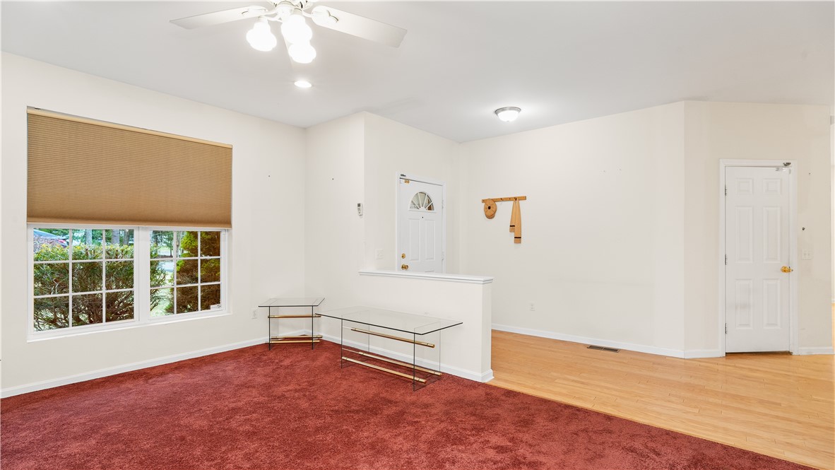 19 Rimwood Drive Smithfield, RI 02917 - Photo 5 of 41