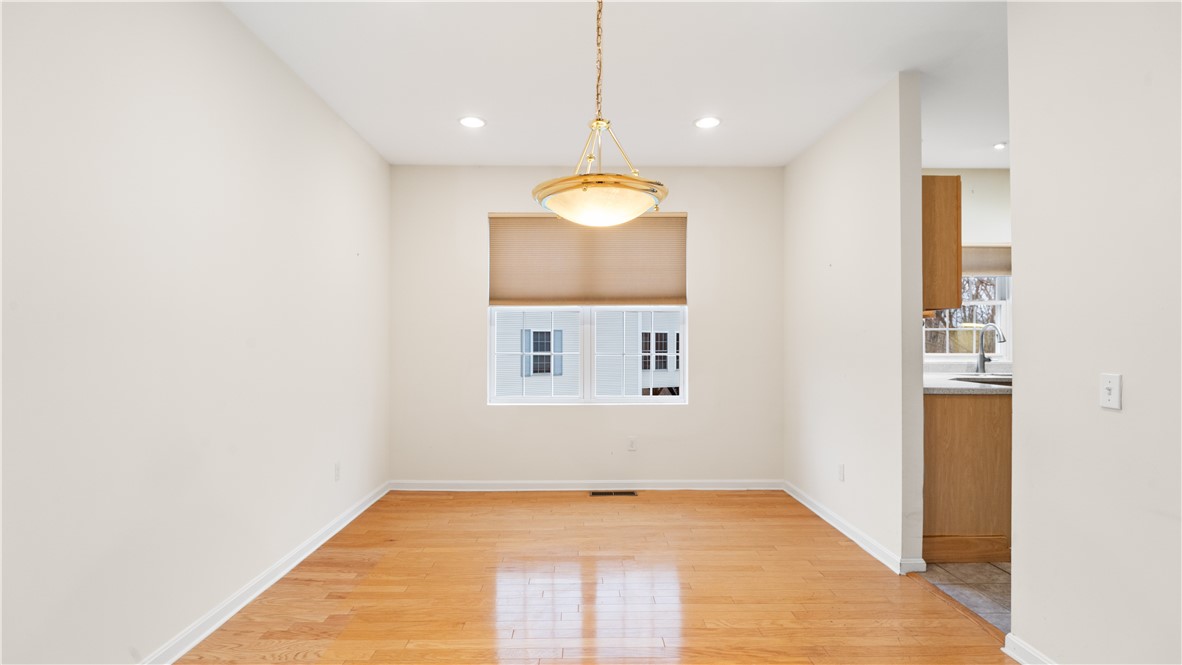 19 Rimwood Drive Smithfield, RI 02917 - Photo 8 of 41