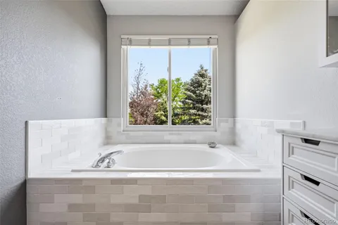 $825,000 | 9205 Madras Court, Highlands Ranch, CO 80130