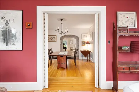 $895,000 | 640 East Avenue, Pawtucket, RI 02860