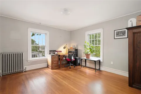 $895,000 | 640 East Avenue, Pawtucket, RI 02860