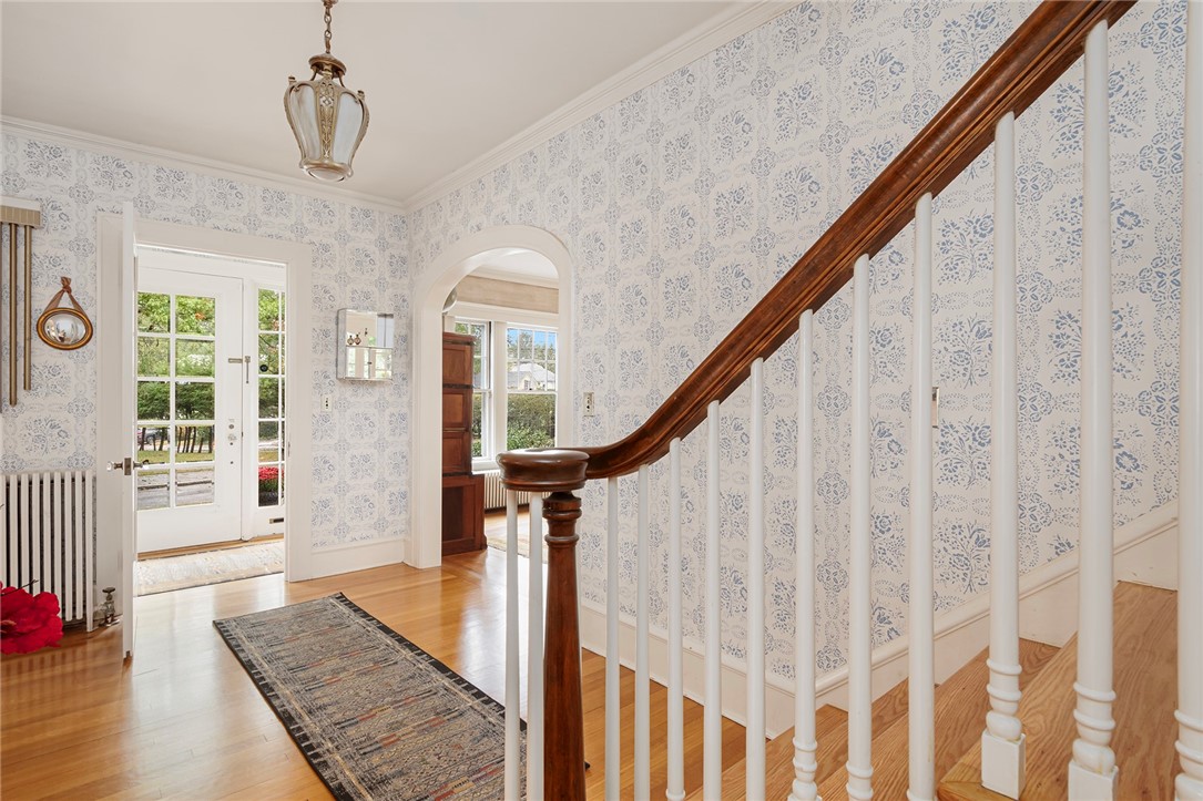 640 East Avenue Pawtucket, RI 02860 - Photo 46 of 50