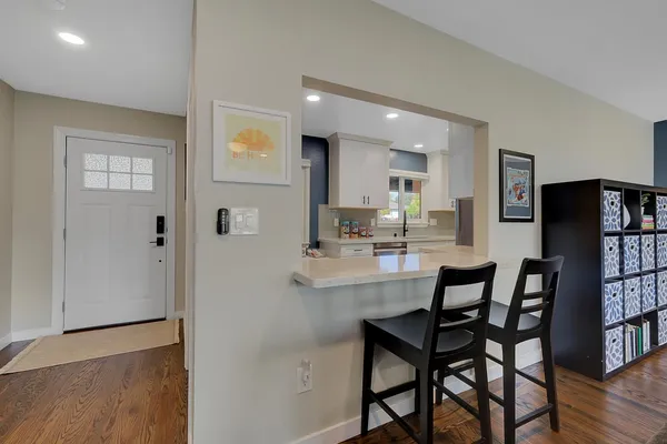 $735,000 | 1608 Los Molinos Way, Sacramento, CA 95864