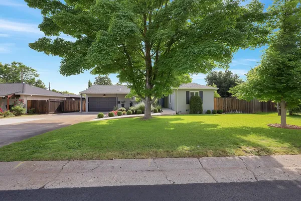 $735,000 | 1608 Los Molinos Way, Sacramento, CA 95864