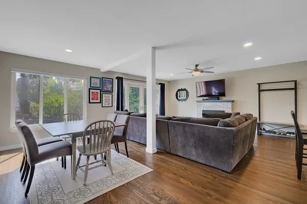 $735,000 | 1608 Los Molinos Way, Sacramento, CA 95864