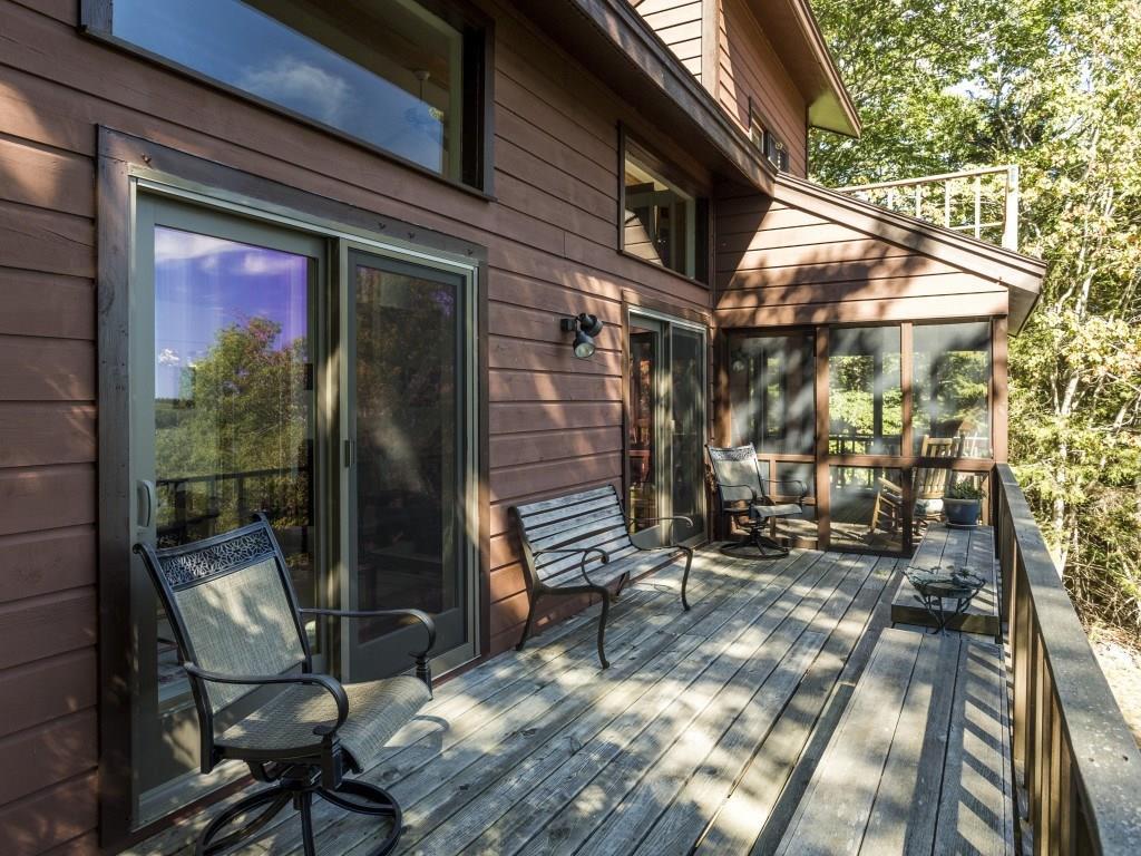 127 Appalachee Road Boothbay Harbor, ME 04538 - Photo 13 of 35 The open deck