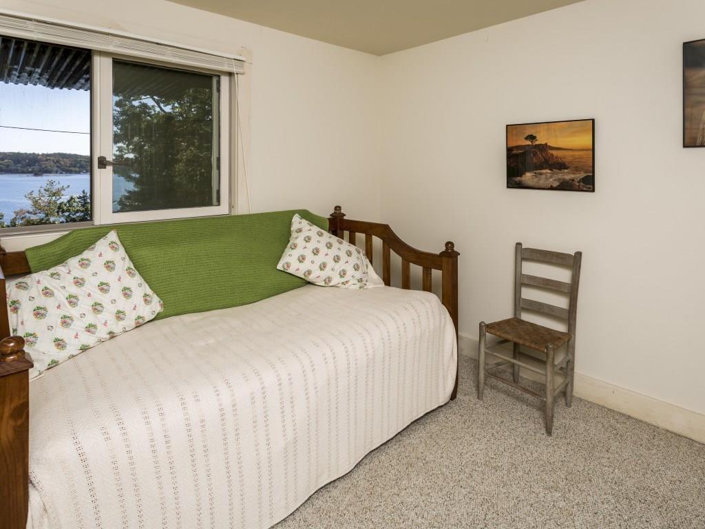 127 Appalachee Road Boothbay Harbor, ME 04538 - Photo 25 of 35 The third bedroom with closet and...